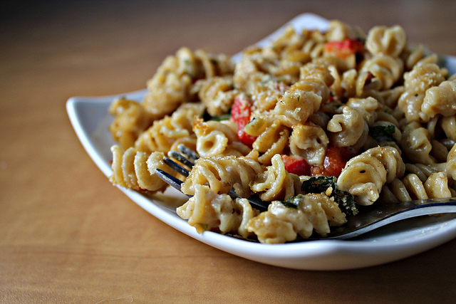 Macaroni and Goat Cheese with Roasted Red Peppers.... for a  Better 2011 - Joanne Eats Well With Others