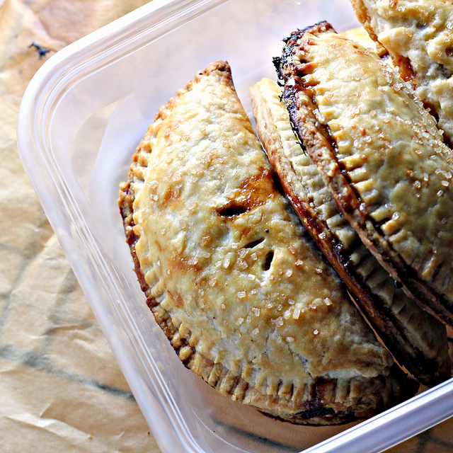 caramel pecan hand pies