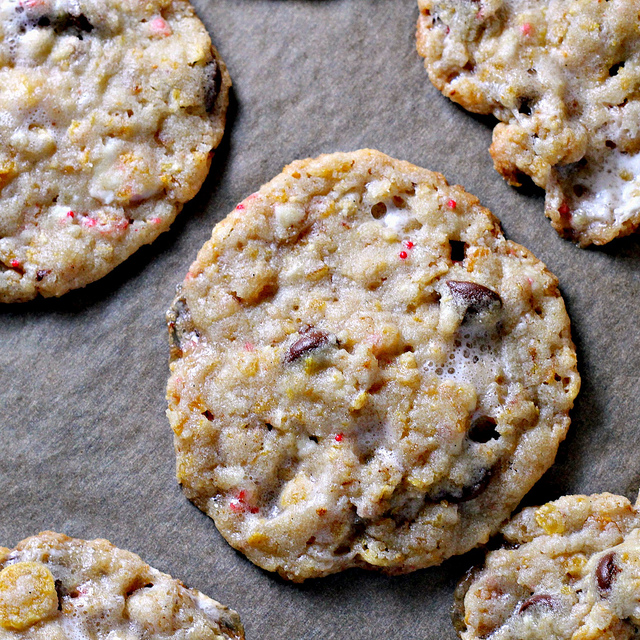 cornflake chocolate chip peppermint cookies