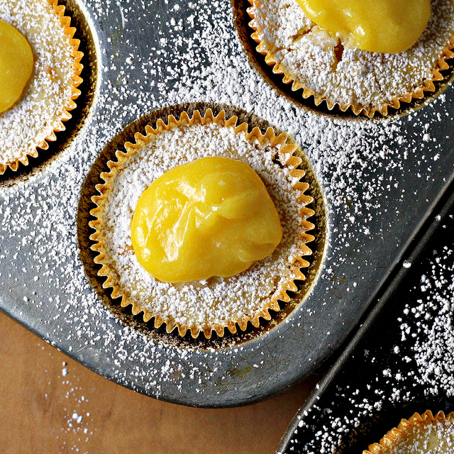 meyer lemon cupcakes with meyer lemon curd