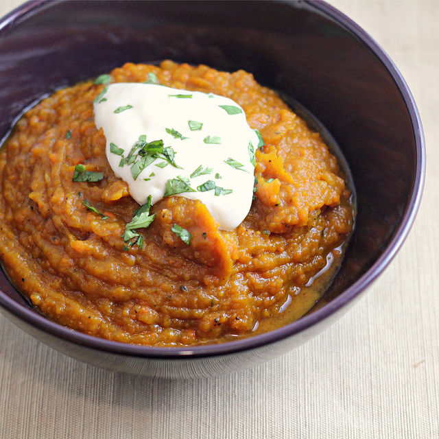 indian-spiced roasted squash soup