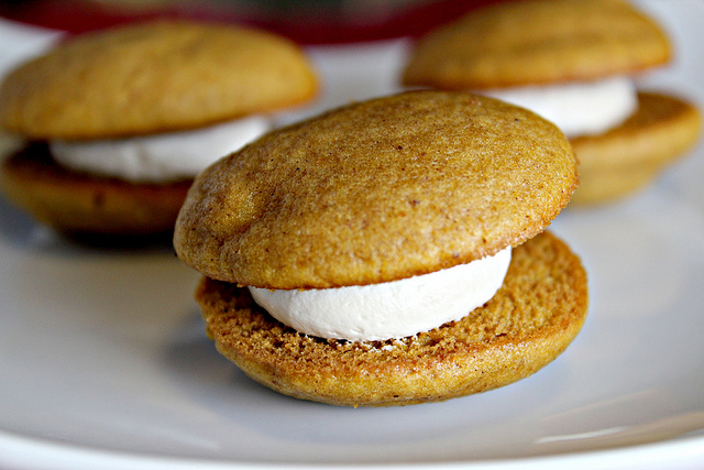 pumpkin whoopie pies with maple marshmallow cream filling