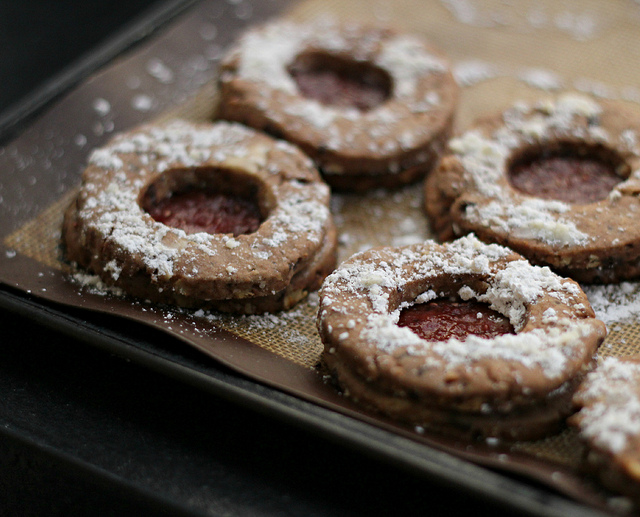 linzer cookies