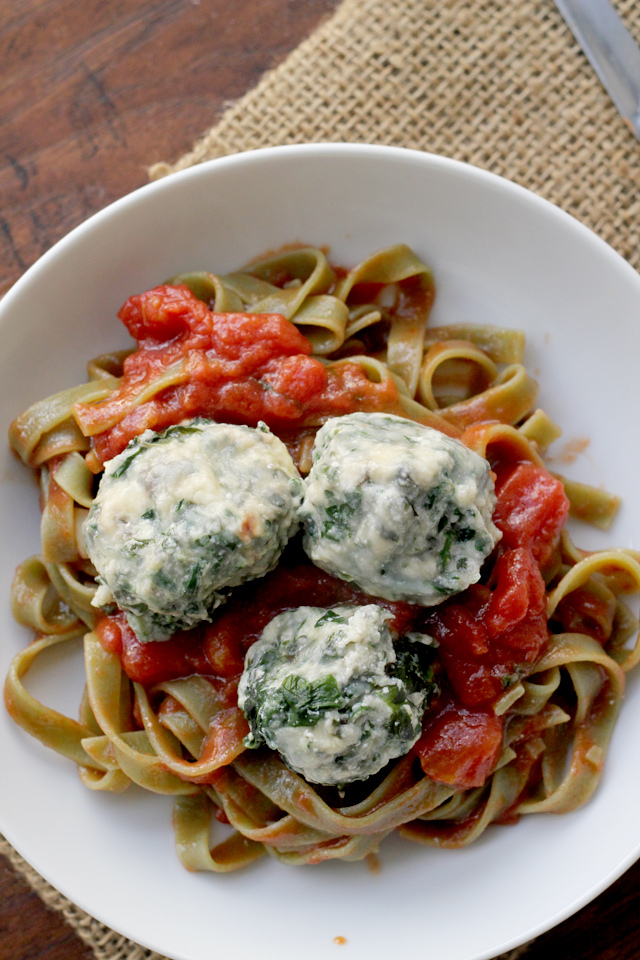 spinach and swiss chard ravioli nudi over simple tomato sauce from Eats Well With Others