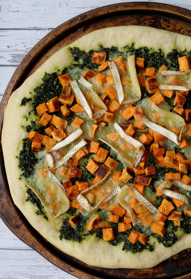 sweet potato and brie pizza with kale pesto