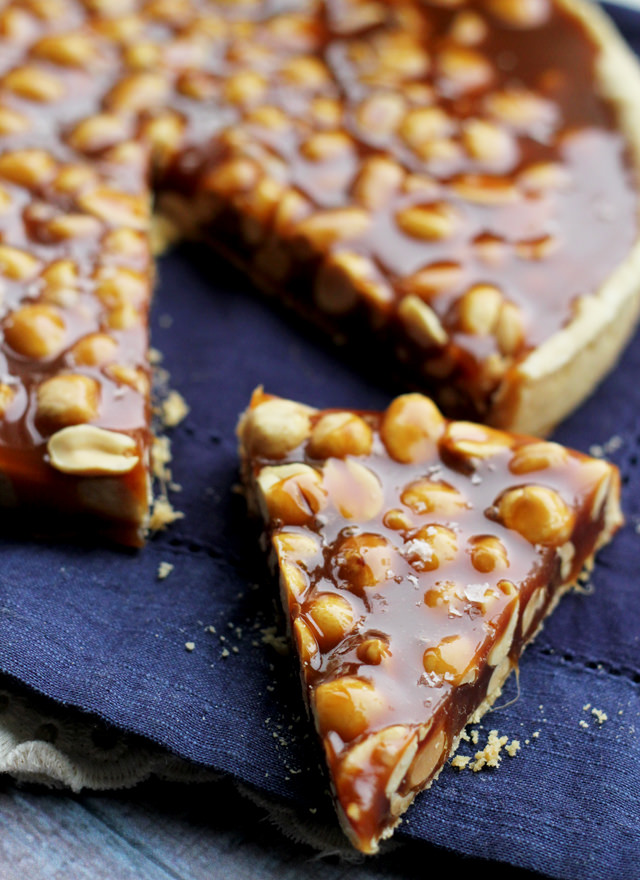 salted caramel peanut pie 2