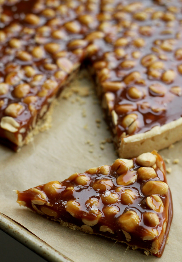 salted caramel peanut pie 4