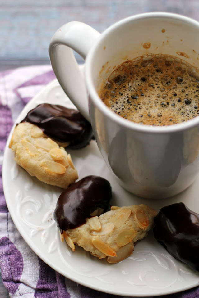 chocolate-glazed almond horns