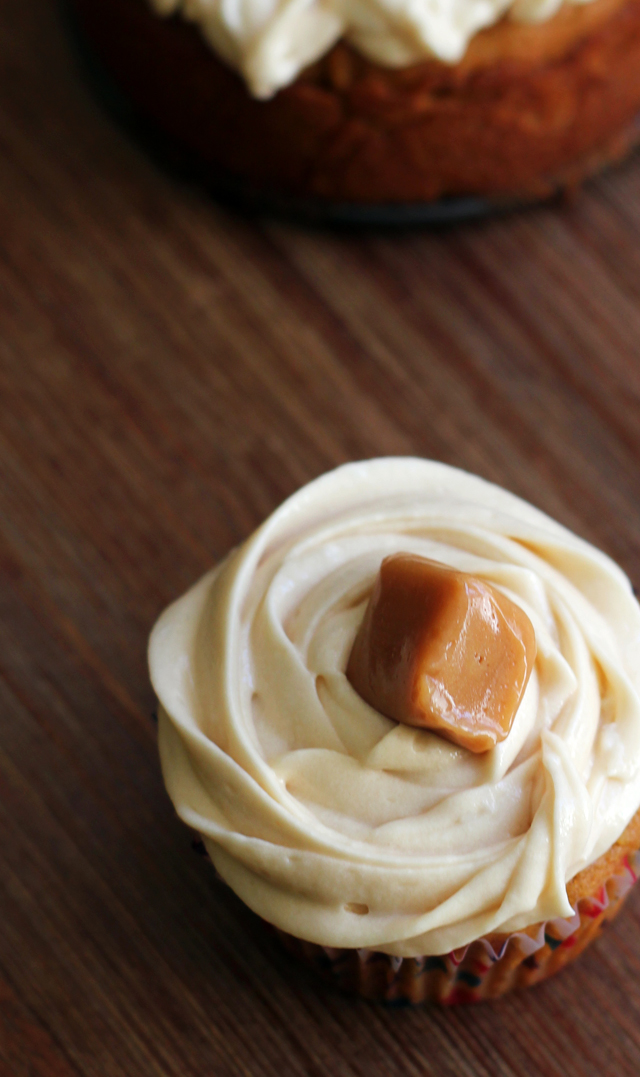 brown butter pumpkin cupcakes 1