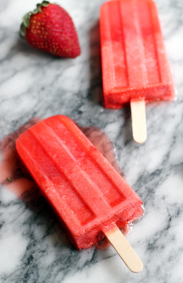 Strawberry Rhubarb Lemonade Popsicles | Joanne Eats Well With Others