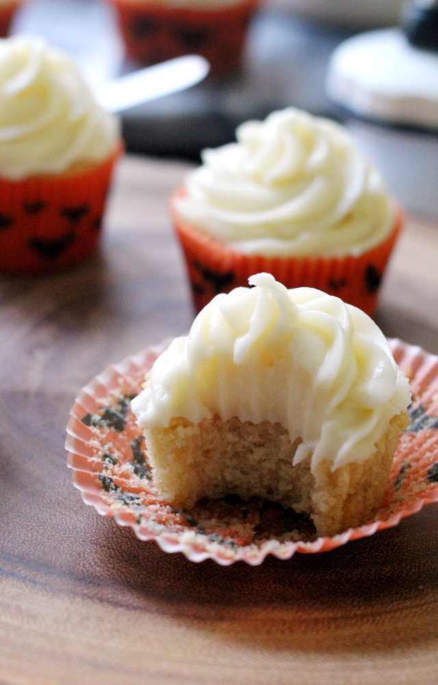 Cupcake Icing Knife by Oxo