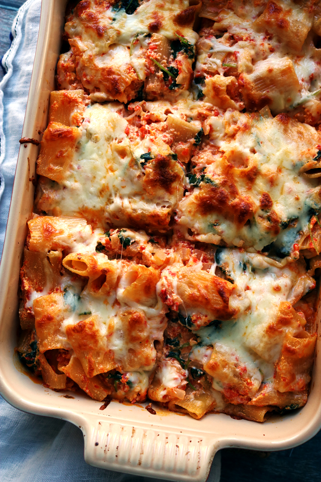Baked Ziti with Roasted Red Peppers, Baby Kale, and Ricotta