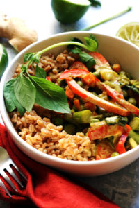 spring vegetable thai green curry (with homemade curry paste!!)