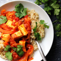 Slow-Cooked Pepper and Paneer Curry
