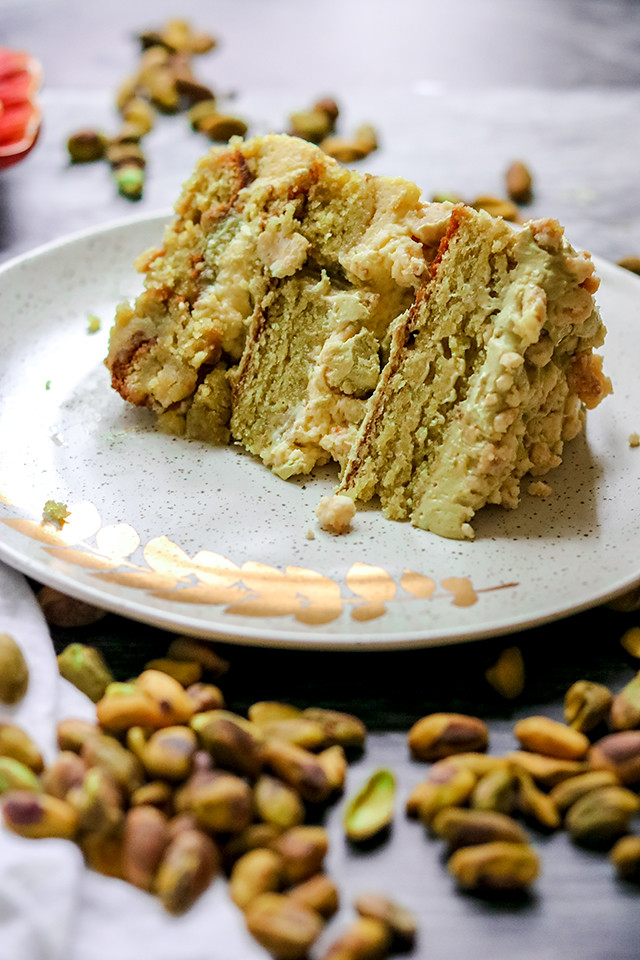 Pistachio Cake with Vanilla Cream Cheese Icing