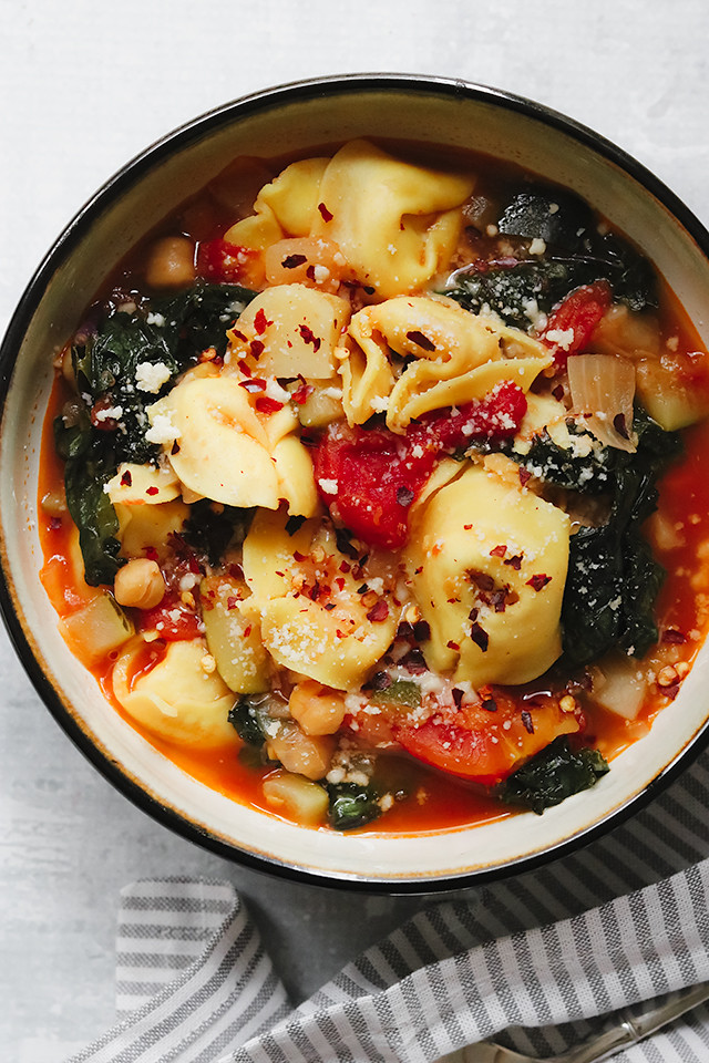 Vegetarian Tortellini Minestrone - Joanne Eats Well With Others