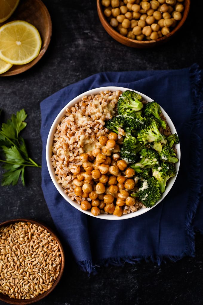 farro with chickpeas and broccoli