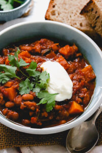 Hearty Vegan Winter Vegetable Chili