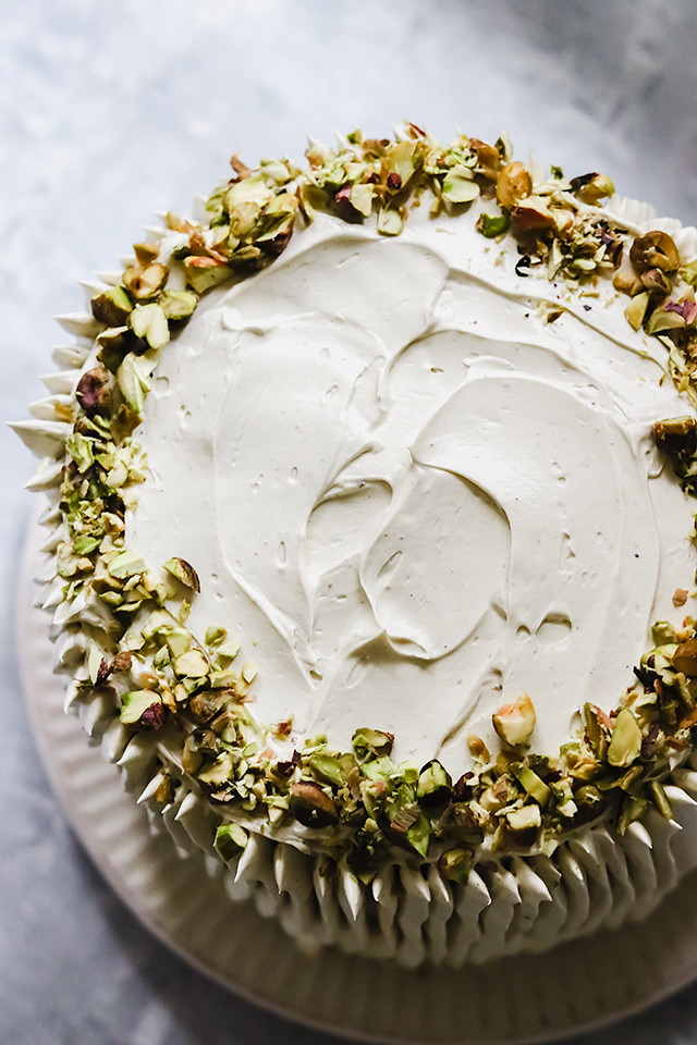 Pistachio Raspberry Cake - Pies and Tacos